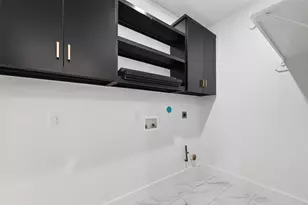 1938 Laverne St, Houston, TX 77080 - Photo 21