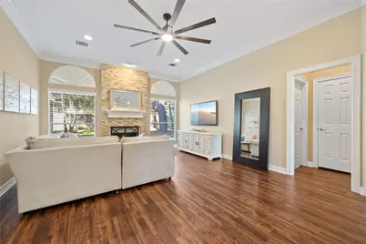 1807 Mountain Aspen Lane, Kingwood, TX 77345 - Photo 9