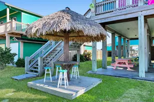 2570 Hwy 87, Crystal Beach, TX 77650 - Photo 7