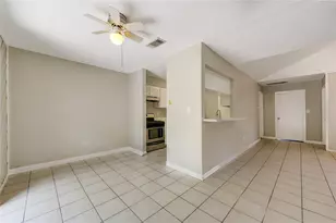 212 Quaker Dr, Friendswood, TX 77546 - Photo 5