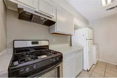 212 Quaker Drive #B3, Friendswood, TX 77546 - Photo 11
