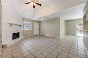 212 Quaker Dr, Friendswood, TX 77546 - Photo 1