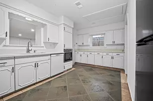 3731 Drake St, Houston, TX 77005 - Photo 15