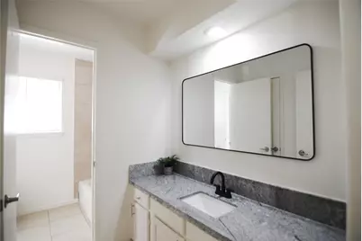 6207 Grandvale Drive, Houston, TX 77072 - Photo 19