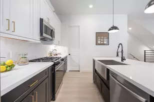 2530 Live Oak St, Houston, TX 77004 - Photo 9