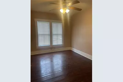 707 Avenue J, Huntsville, TX 77320 - Photo 9