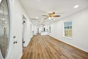 1803 Simpson St, Houston, TX 77020 - Photo 5