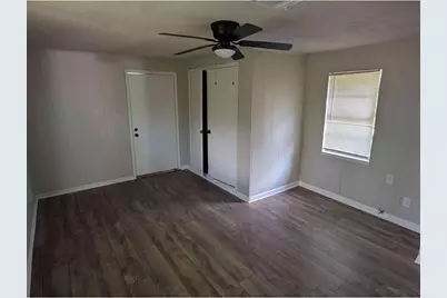 5207 Rue Street, Houston, TX 77033 - Photo 11