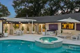 8518 Westview Dr, Houston, TX 77055 - Photo 37