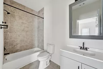 319 N Carolina Street #B, Houston, TX 77029 - Photo 15