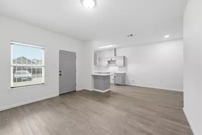 319 N Carolina Street #B, Houston, TX 77029 - Photo 5