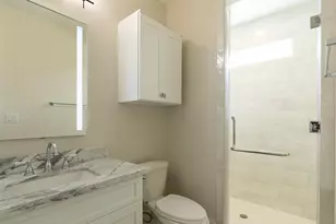 3821 N Braeswood Blvd, Houston, TX 77025 - Photo 13
