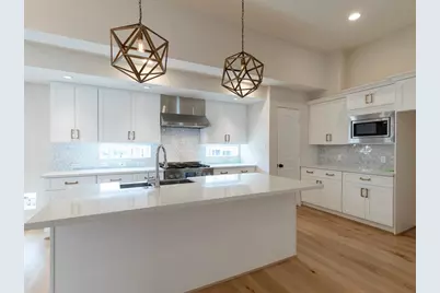 3821 N Braeswood Boulevard #F, Houston, TX 77025 - Photo 3