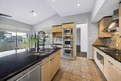 1605 Potomac Drive #E, Houston, TX 77057 - Photo 3