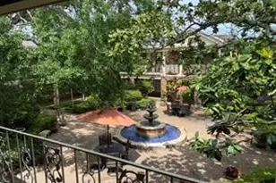 2727 Briarhurst Dr, Houston, TX 77057 - Photo 11