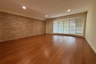 2727 Briarhurst Dr, Houston, TX 77057 - Photo 1