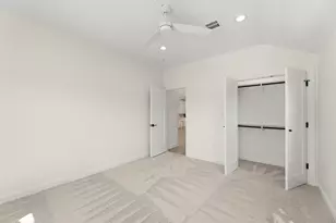 729 Caperton St, Houston, TX 77022 - Photo 15