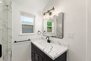 729 Caperton St, Houston, TX 77022 - Photo 17