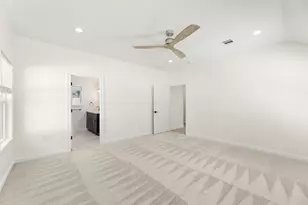 729 Caperton St, Houston, TX 77022 - Photo 23