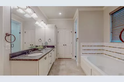 2 Cottage Grove, Beaumont, TX 77713 - Photo 23