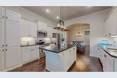 2 Cottage Grove, Beaumont, TX 77713 - Photo 15