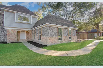 556 Brandon Road, Conroe, TX 77302 - Photo 1