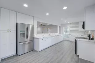 556 Brandon Rd, Conroe, TX 77302 - Photo 5