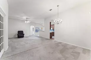 15814 Collinsville Dr, Tomball, TX 77377 - Photo 9