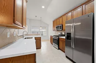 15814 Collinsville Dr, Tomball, TX 77377 - Photo 13