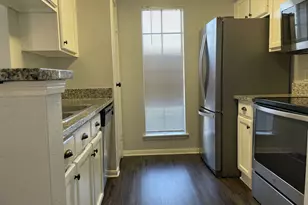 3770 Lovers Wood Ln, Houston, TX 77014 - Photo 9