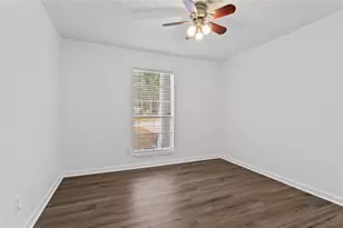 402 Placid Lake Ln, Magnolia, TX 77354 - Photo 19