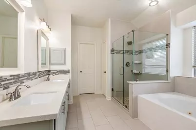 10230 Wildwood Park Lane, Houston, TX 77070 - Photo 23
