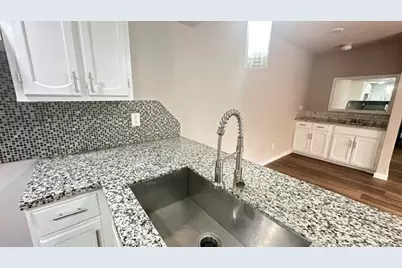 12254 Wild Pine Drive #B, Houston, TX 77039 - Photo 5