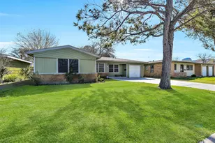 117 Tuna Ave, Galveston, TX 77550 - Photo 1