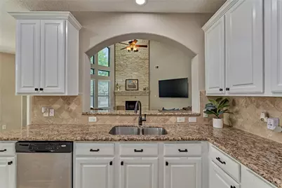 40519 Manor Drive, Magnolia, TX 77354 - Photo 13