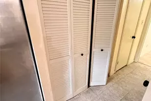 10831 Sandpiper Dr, Houston, TX 77096 - Photo 37