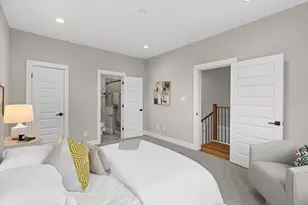 1177 W 19th St, Houston, TX 77008 - Photo 13