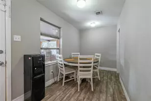 10526 Tolman St, Houston, TX 77034 - Photo 11