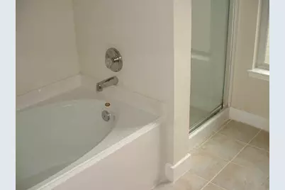 2860 Morningmist Lane, League City, TX 77573 - Photo 9