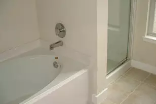 2860 Morningmist Ln, League City, TX 77573 - Photo 9