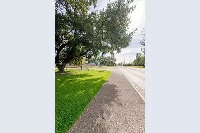 511 S Winfree Street, Dayton, TX 77535 - Photo 33