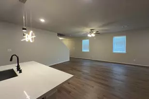 9392 Hard Rock Rd, Conroe, TX 77303 - Photo 5