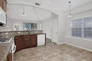 71 La Costa Dr, Montgomery, TX 77356 - Photo 11