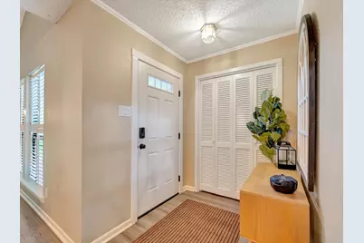 16570 Space Center Boulevard, Houston, TX 77058 - Photo 5