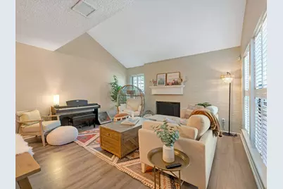 16570 Space Center Boulevard, Houston, TX 77058 - Photo 9