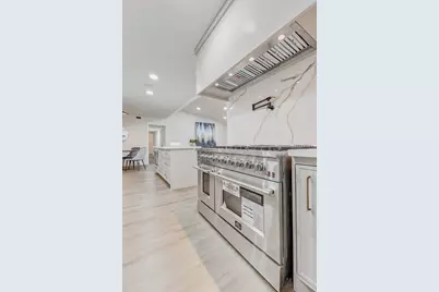 9219 Timberside Drive, Houston, TX 77025 - Photo 25