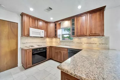503 Whitecap Drive, El Lago, TX 77586 - Photo 11