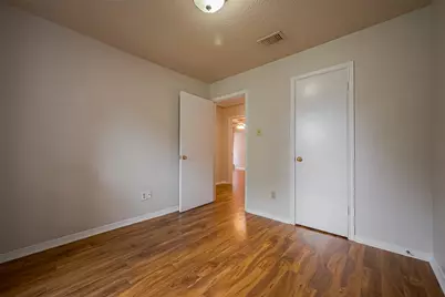 3007 Cloverdale, League City, TX 77573 - Photo 11