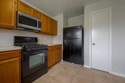 3007 Cloverdale, League City, TX 77573 - Photo 7
