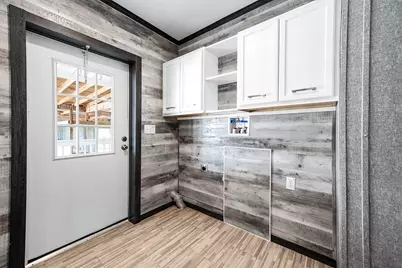 302 Pino Avenue, Alvin, TX 77511 - Photo 21